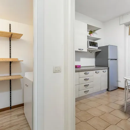 Apartment Sweet Rossi 57